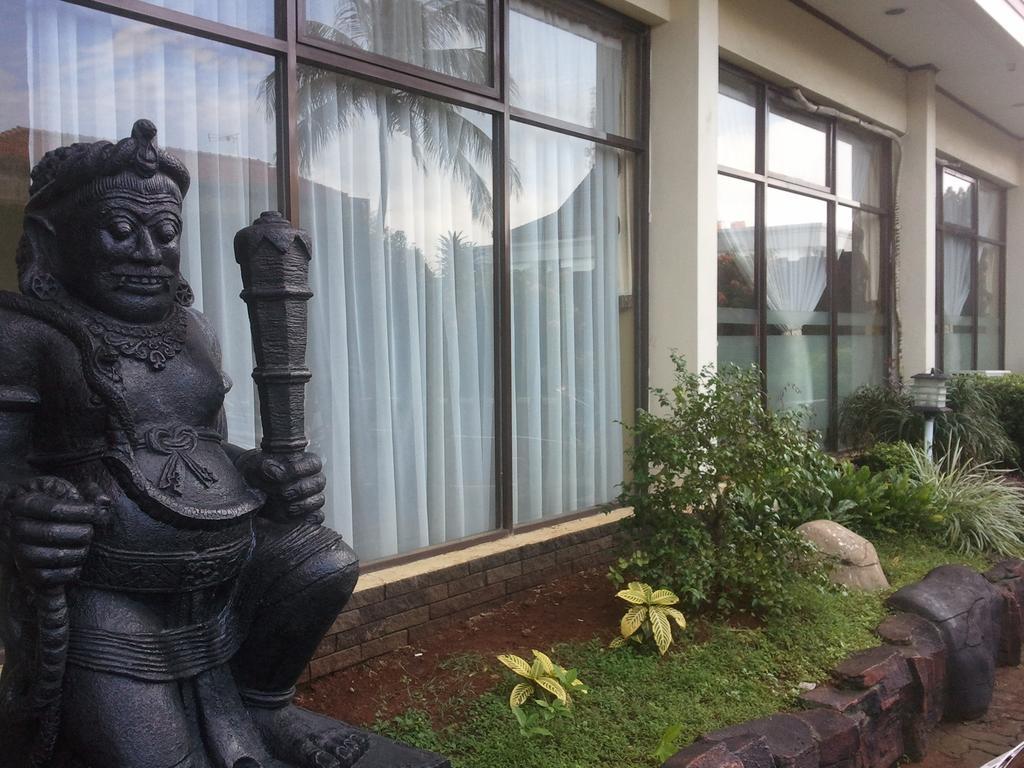 Отель Jepara Indah Экстерьер фото